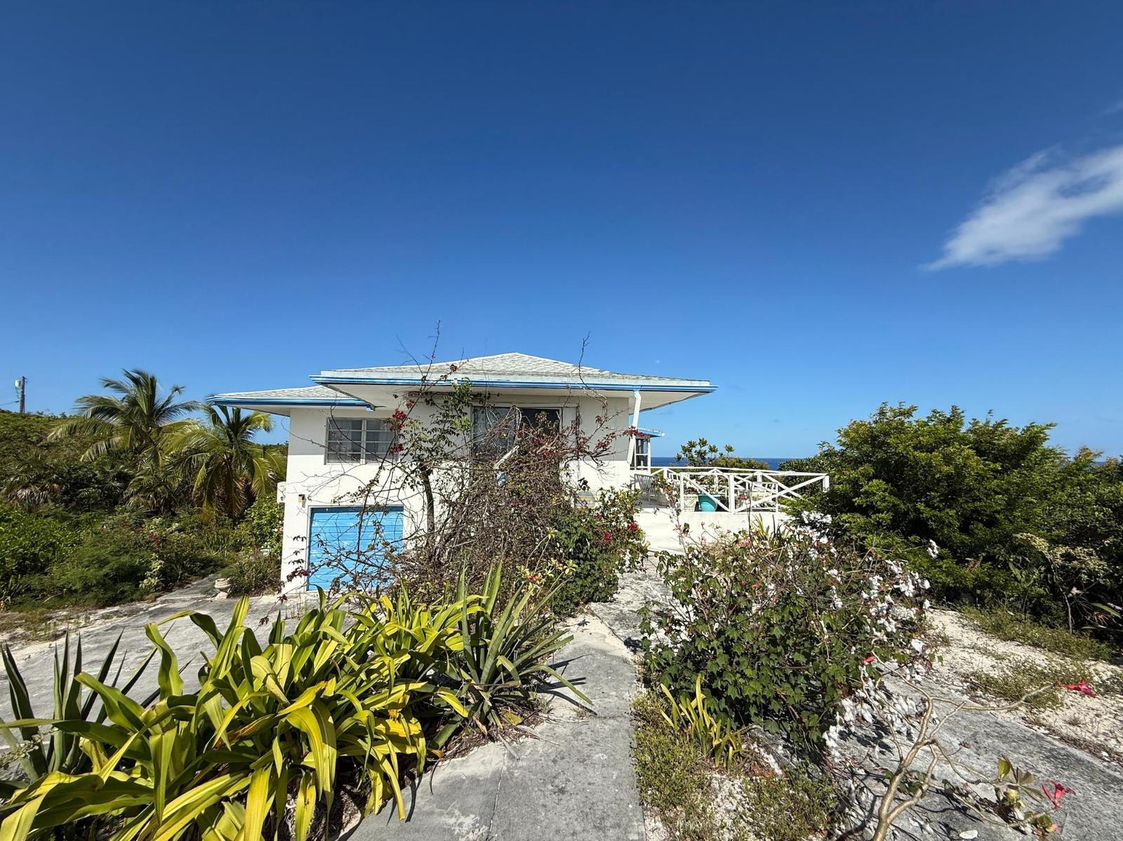 2-bedroom residence in Long Island, The Bahamas — photo 3