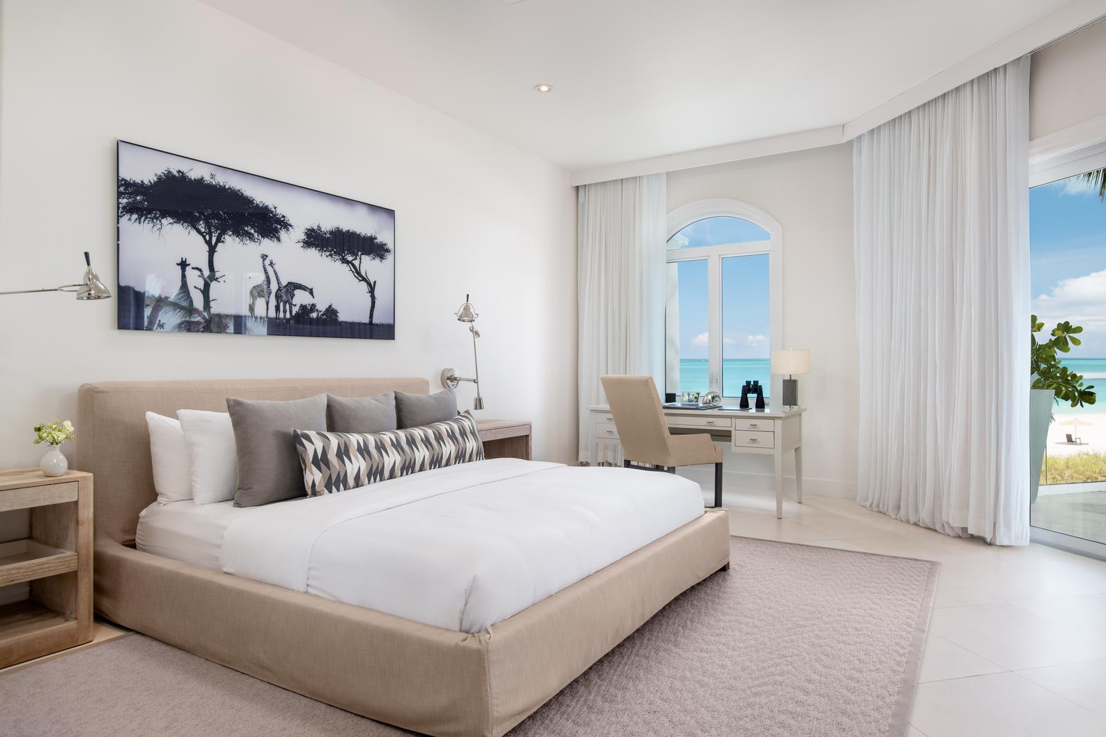3-bedroom residence at The Pinnacle, Grace Bay, Providenciales — photo 4
