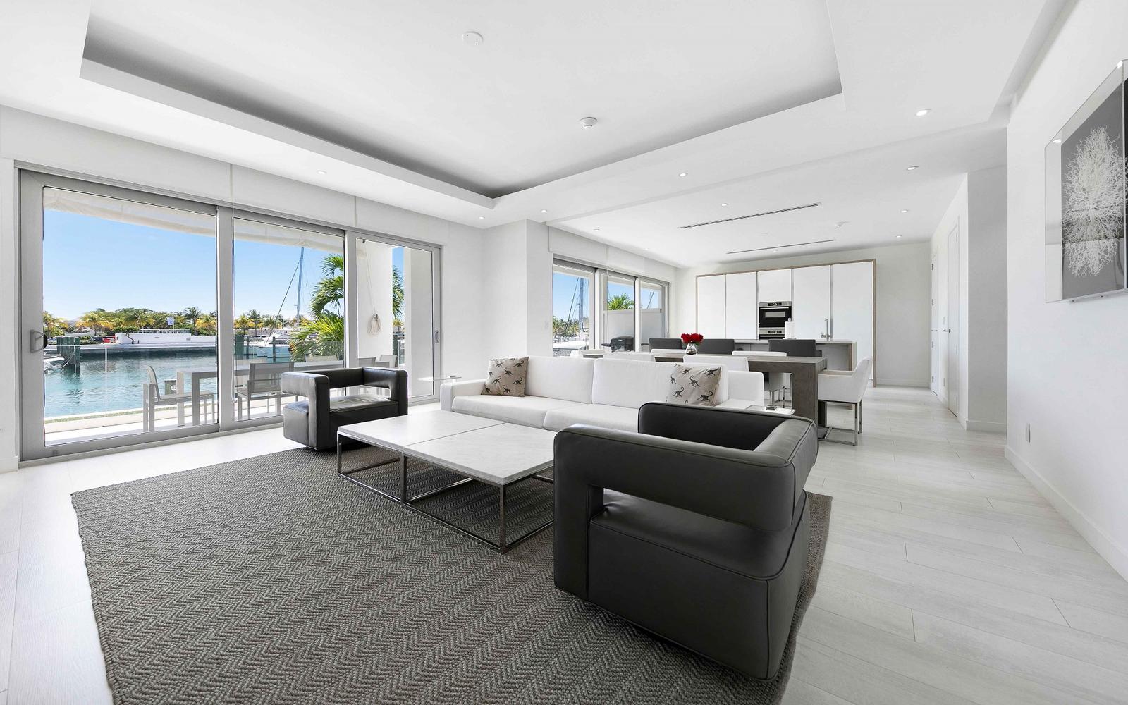 Palm Cay, One Marina Building 2, Unit 5 — photo 4