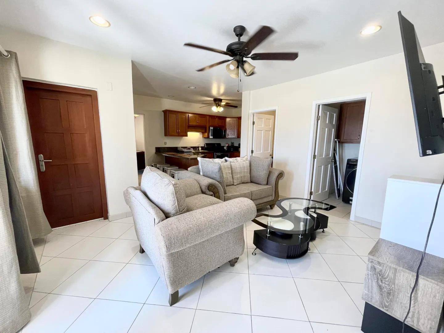 2-Bed Apartment in Bakkero Estate, US Virgin Islands — photo 4