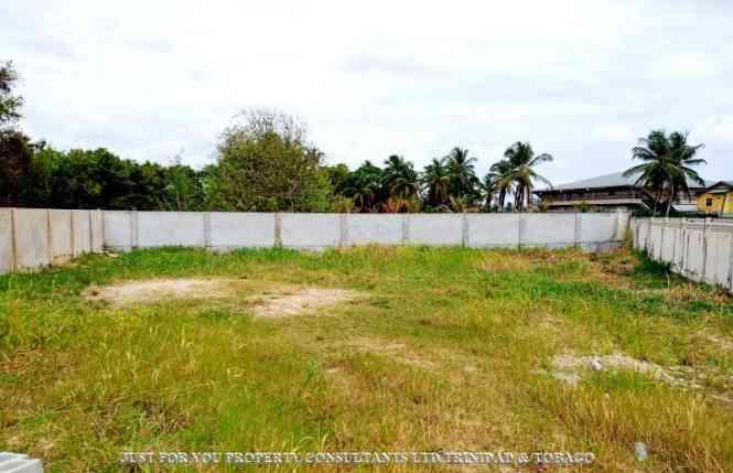 Land for sale in Chaguanas, Trinidad and Tobago — photo 1