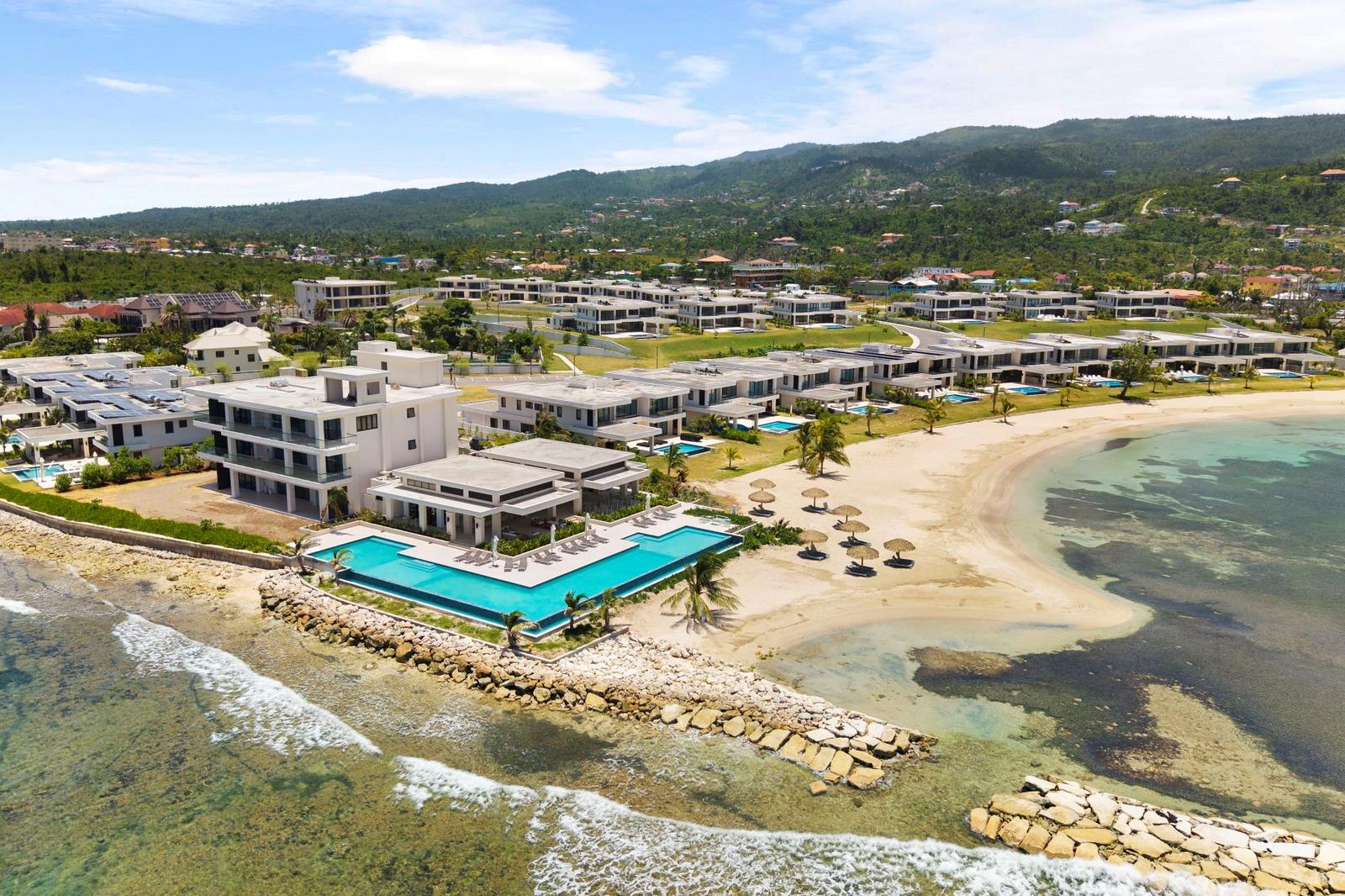 New 5 Bedroom Luxury Beachfront Villa 22 for Sale, Runaway Bay, Jamaica — photo 5