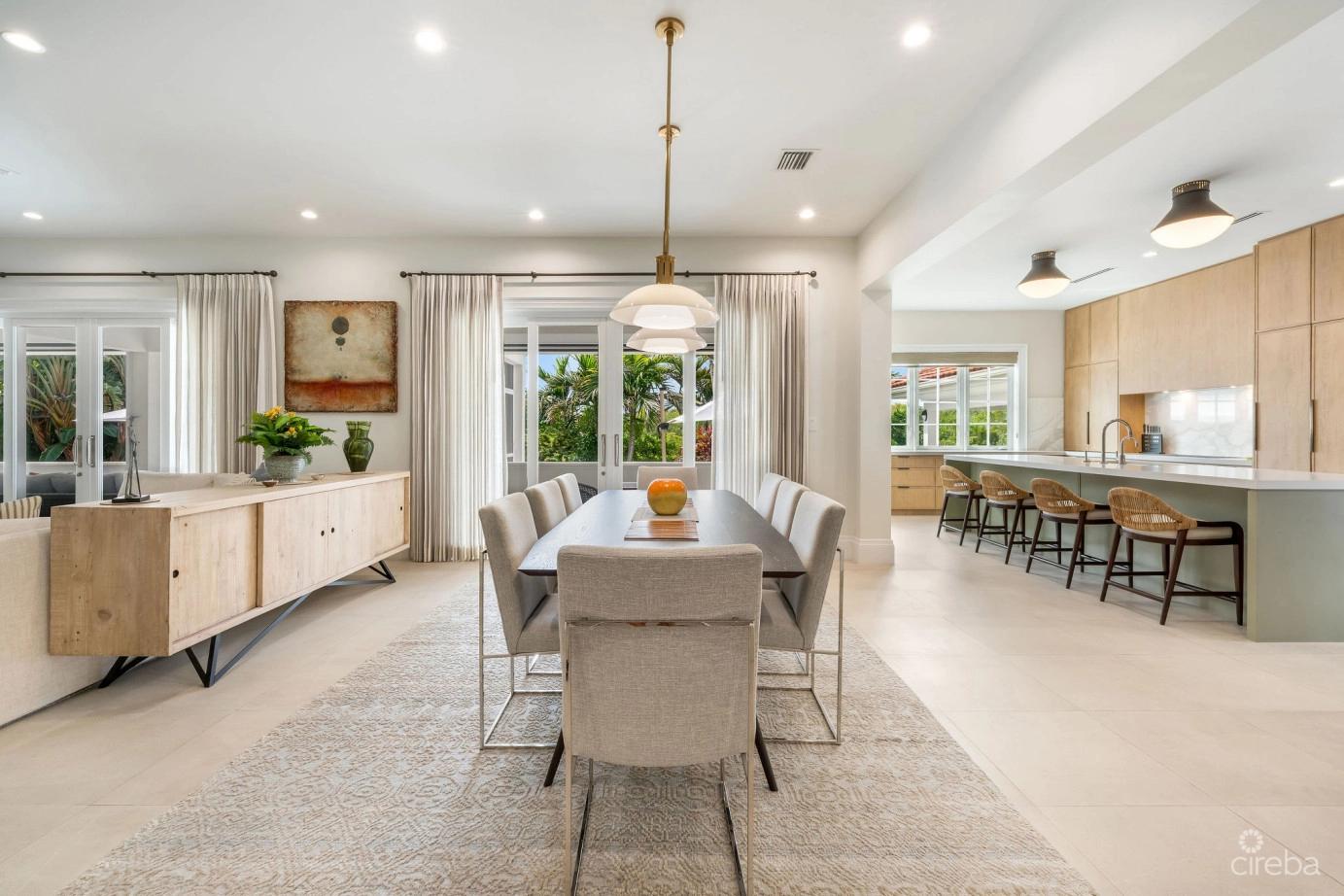 4 bedroom Canal Point Residence for sale in Cayman Islands — photo 4