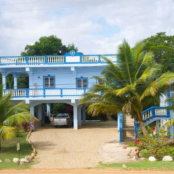 H3006 - Tropical Oceanview Retreat – Turnkey Home with Income Producing Cabana — photo 2