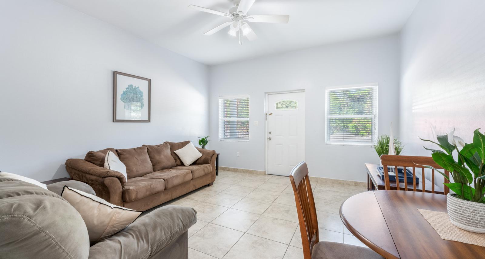 1-bedroom apartment in George Town South, Cayman Islands — photo 3