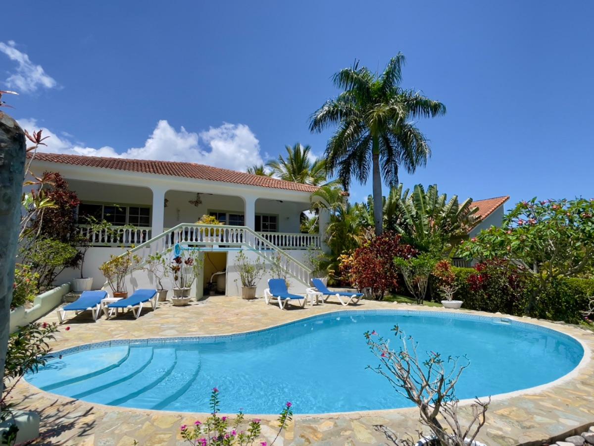 4 bedroom property for sale — photo 2