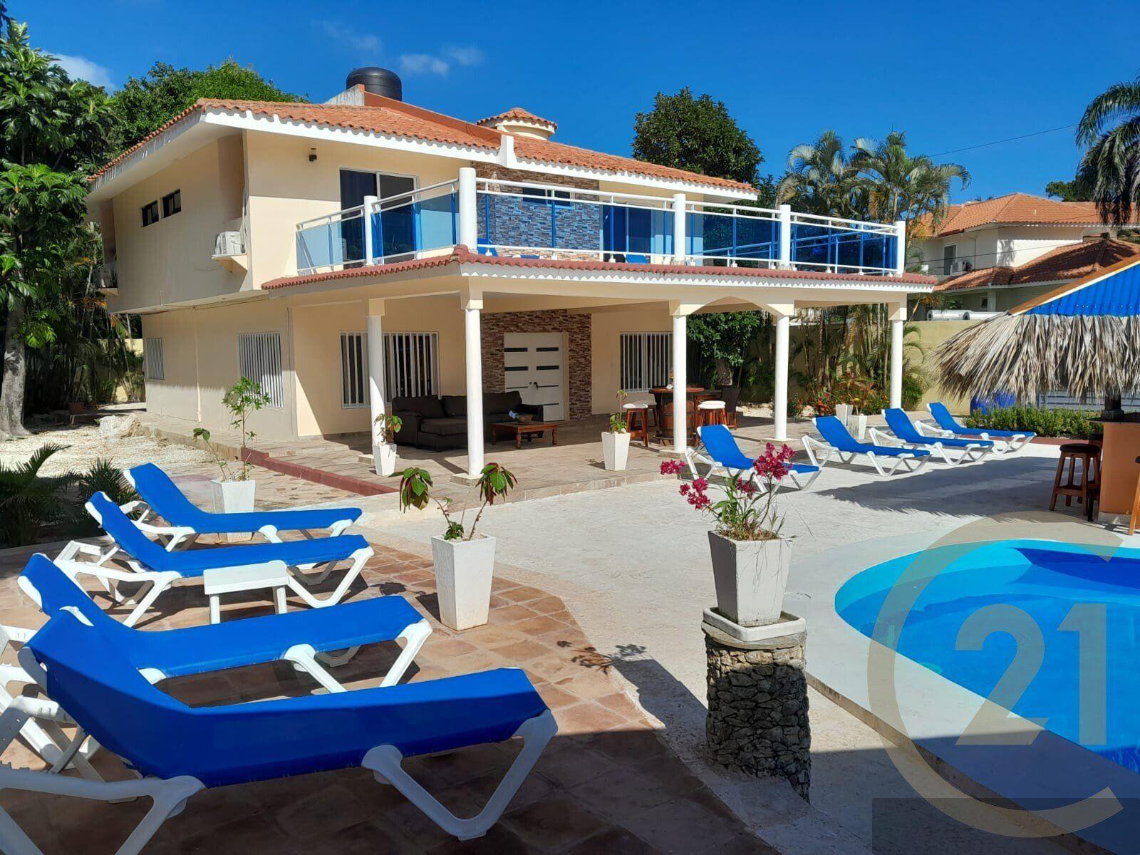 Renovated 8-Room Hotel for sale in Playa Chiquita, Sosúa with Pool — photo 1