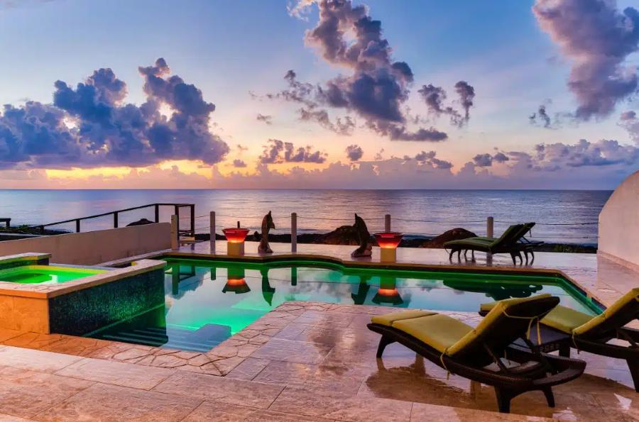 Caleta Xel Ha 32 5BR Beachfront Villa — photo 1
