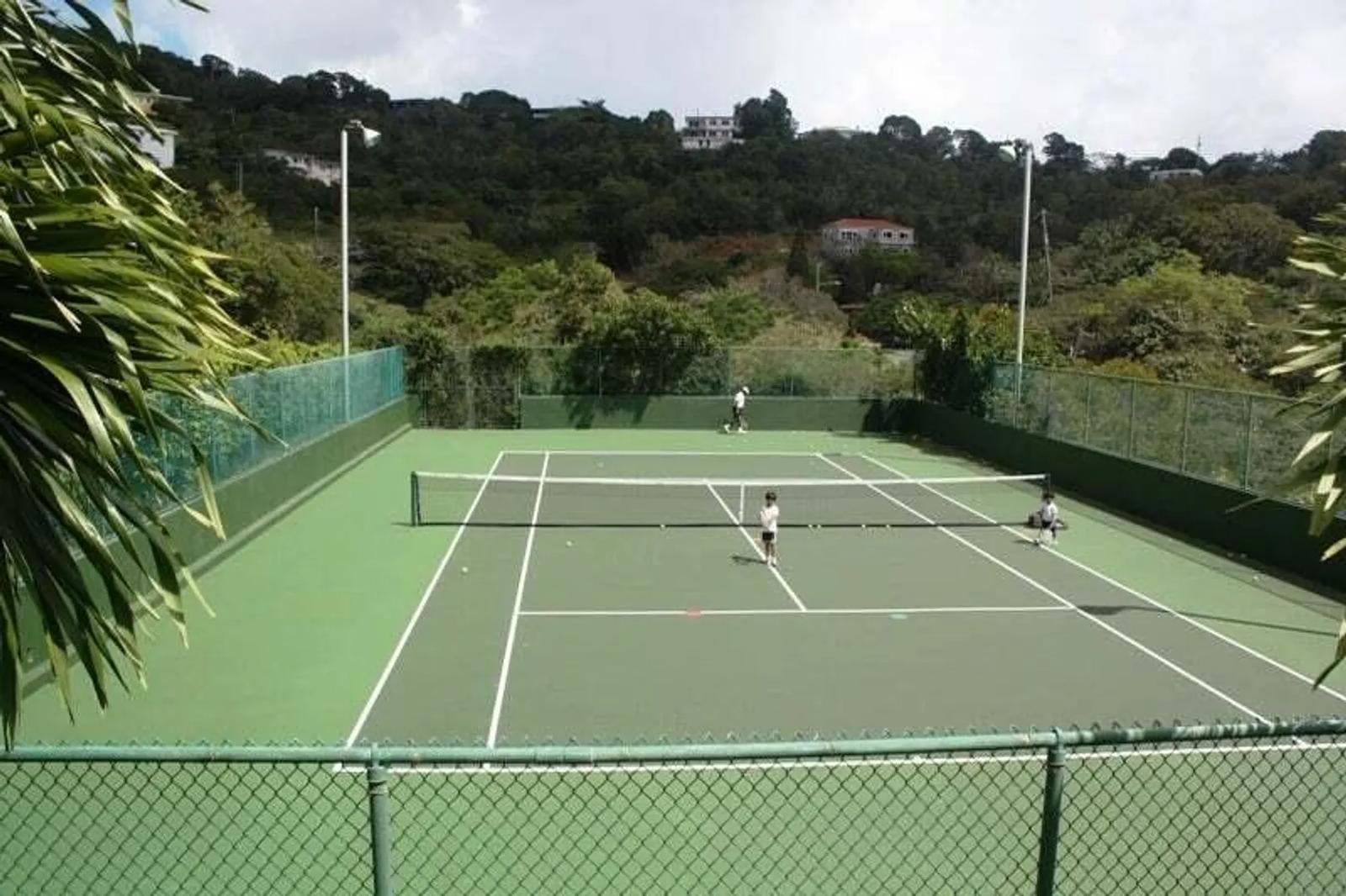 3-bedroom apartment in St Thomas — photo 4