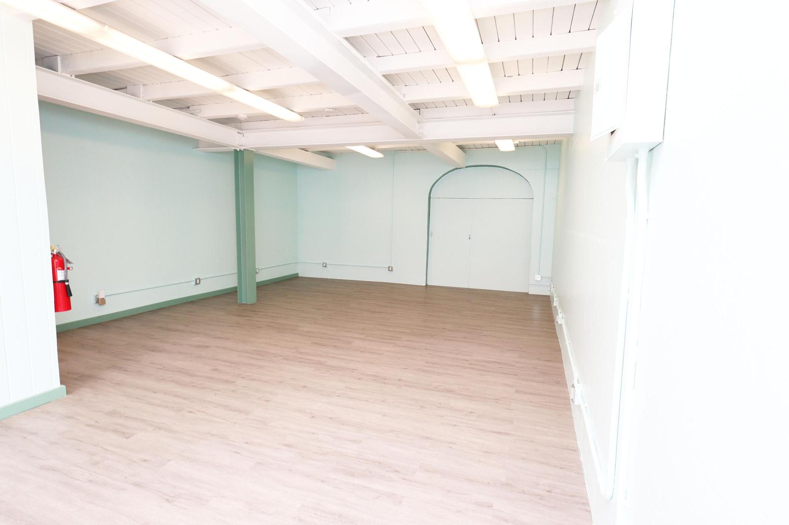 Affordable commercial space in a convenient downtown Christiansted location, directly across from Market Square and the Post Office. — photo 3