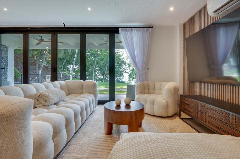 2 Bedroom Beachfront Apartment for Sale, Flamingo Marina Cove, Flamingo, Guanacaste, Costa Rica — photo 2