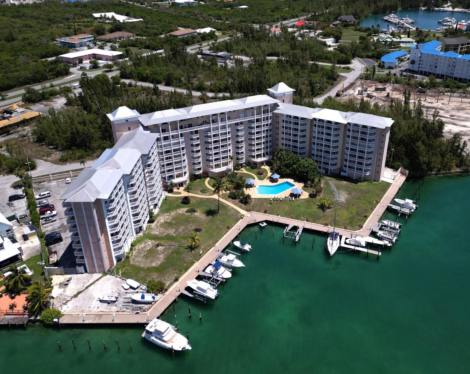 2 bedroom Apartment for sale — HARBOUR HOUSE TOWERS in Grand Bahama, The Bahamas — photo 4