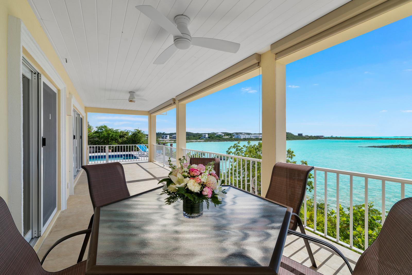 PALM BREEZE DISCOVERY BAY — photo 1