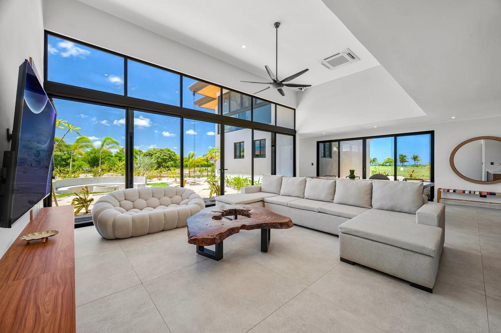 7 Bedroom Luxury Home for Sale, Coralis, Hacienda Pinilla, Guanacaste, Costa Rica — photo 2