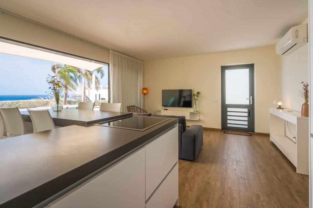 Blue Bay B-section | Excellent investment and/or ideal living comfort. — photo 2