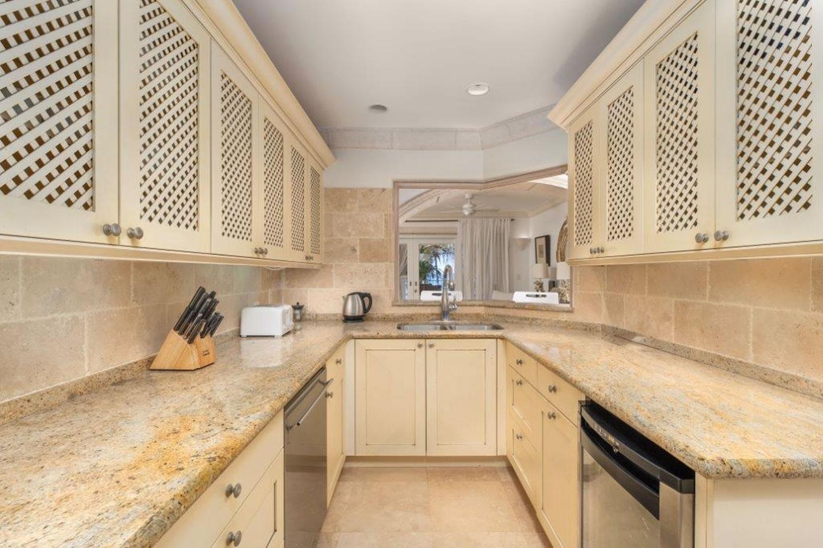 3-bedroom beachfront apartment in St Peter's Bay, St Peter — photo 4