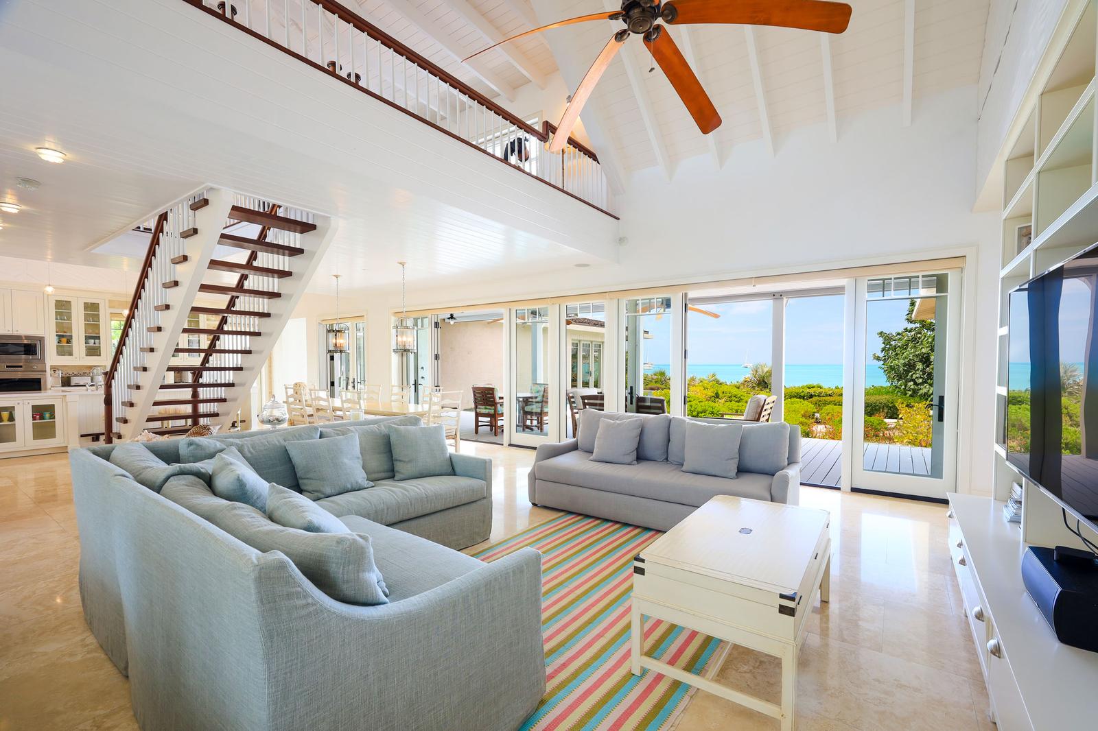Jasper House, Sapodilla Bay Beachfront Villa — photo 5
