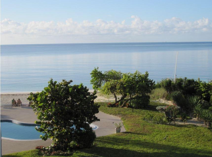 2-bedroom apartment in Grand Bahama — photo 4