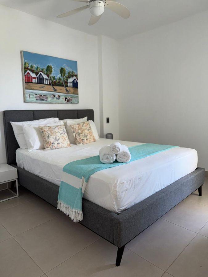 Fully Furnished 2-Bedroom Apartment in Los Corales — photo 3