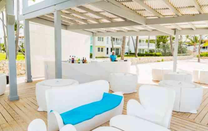 Punta Cana Beachfront Condo For Sale — photo 2