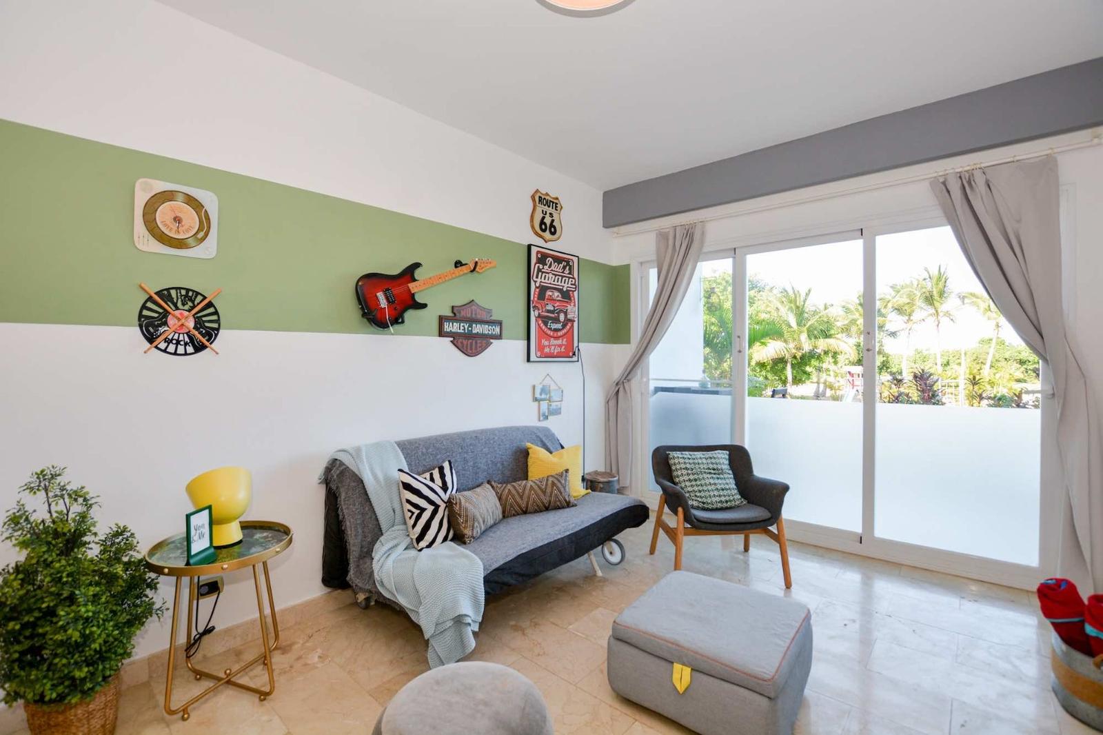 Luxury Cana Rock Condo With Golf View For Sale — photo 3