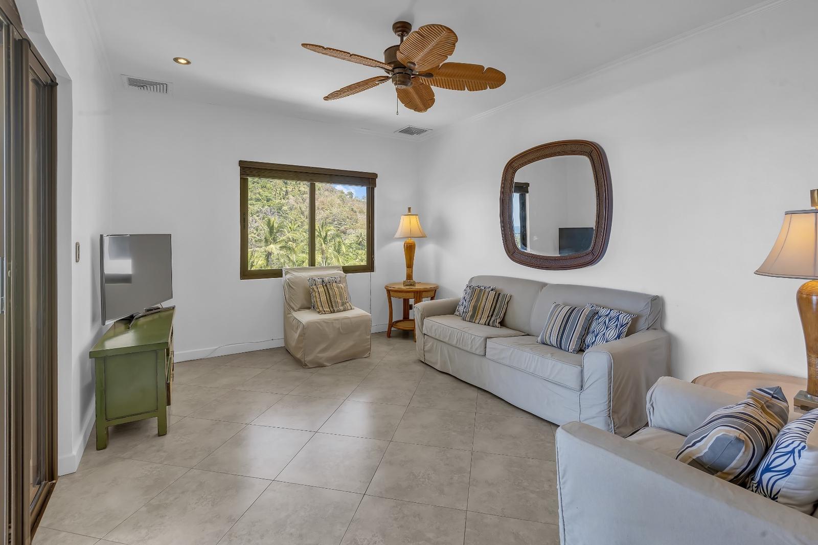 2 Bedroom Oceanfront Condo for Sale, Tres Regalos, Jaco — photo 4