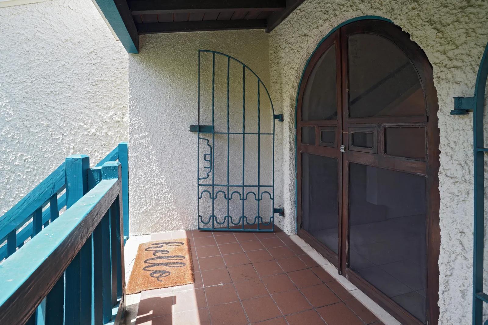 3 Beds 3 Baths Condo at Cowpet Bay West — photo 4