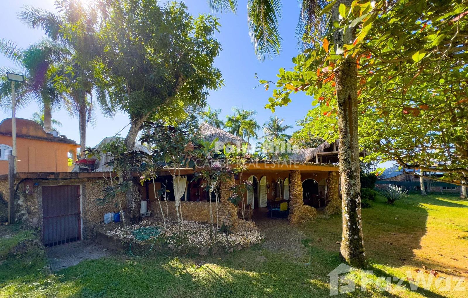 4 Bedroom Beachfront House for Sale at Silver Beach, Las Terrenas — photo 5