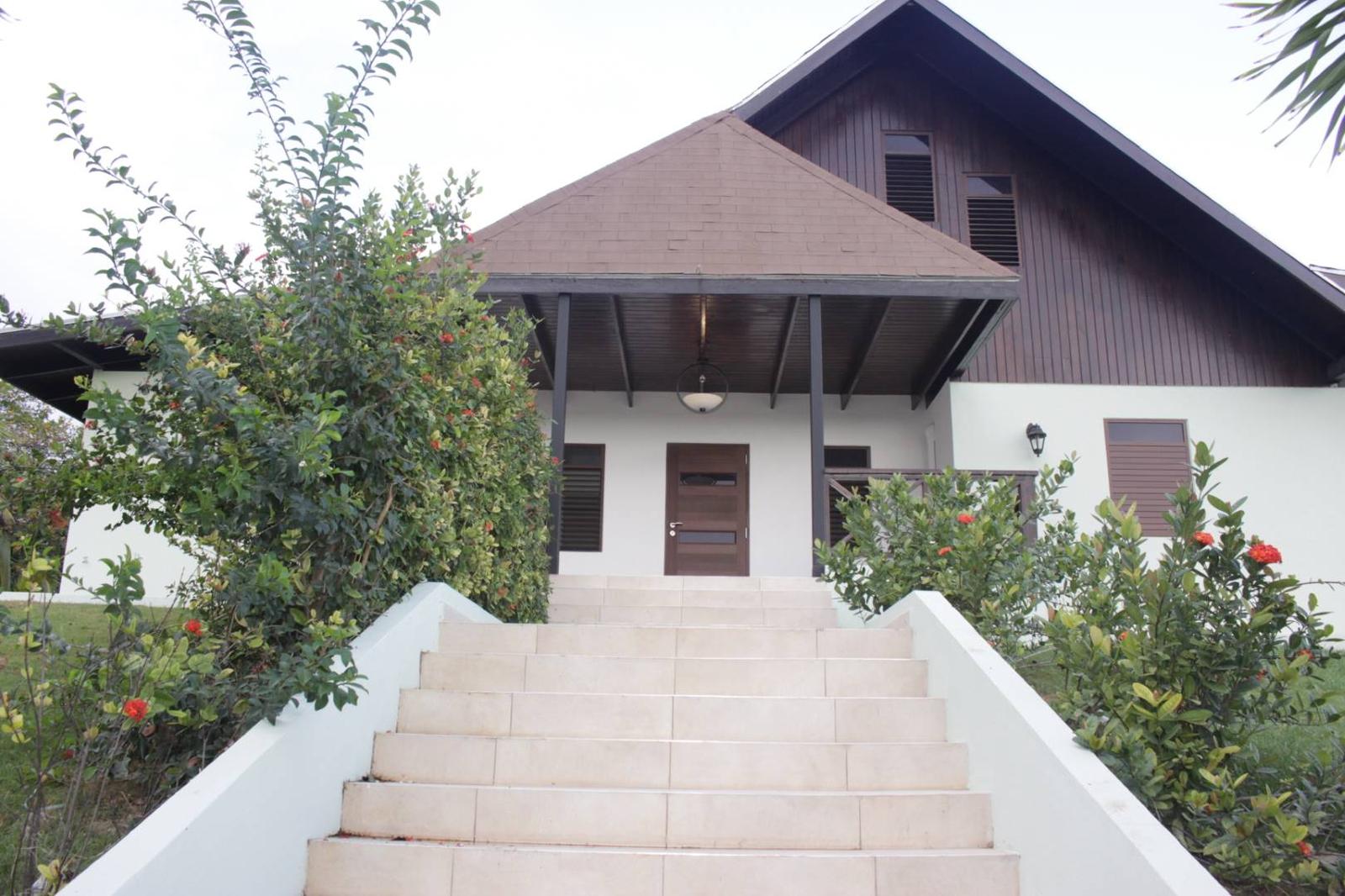Gorgeous Villa for rent in Villapark Zuurzak — photo 4