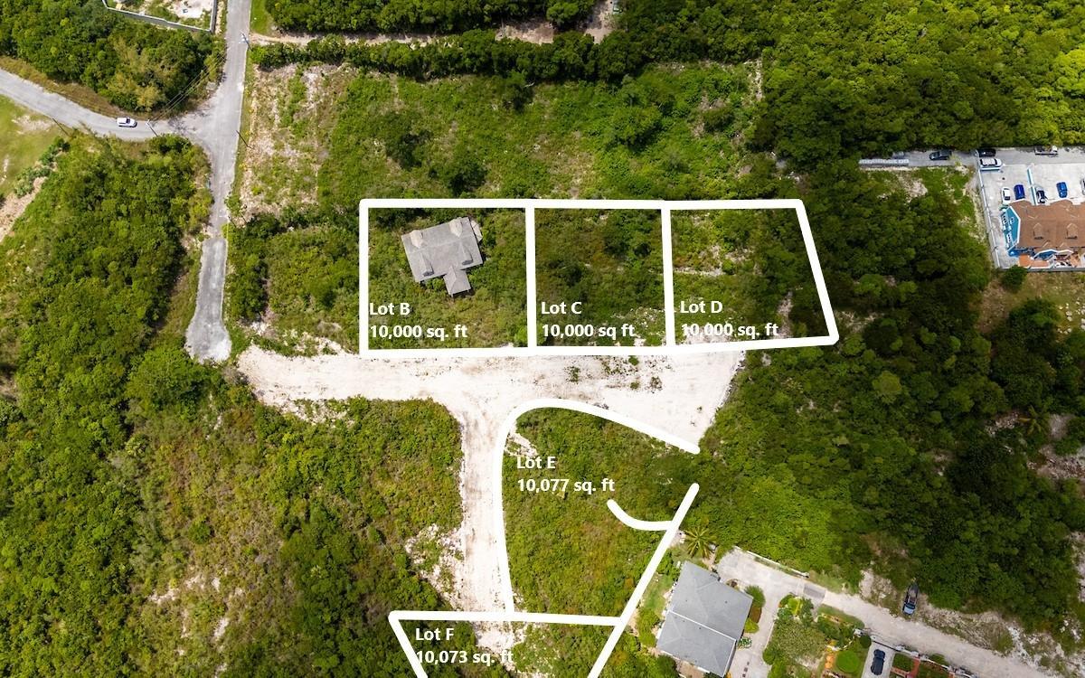 15C COUNTRY CLUB ESTATES — photo 1