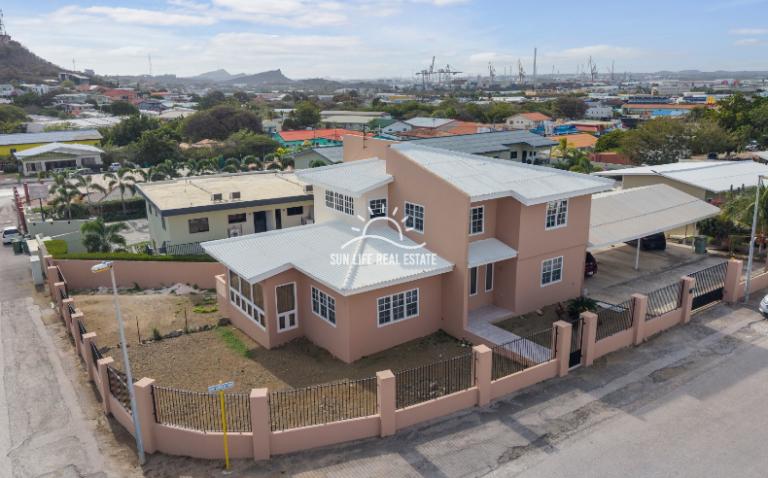 House with 4 bedrooms and extra apartment in Saliña — photo 3