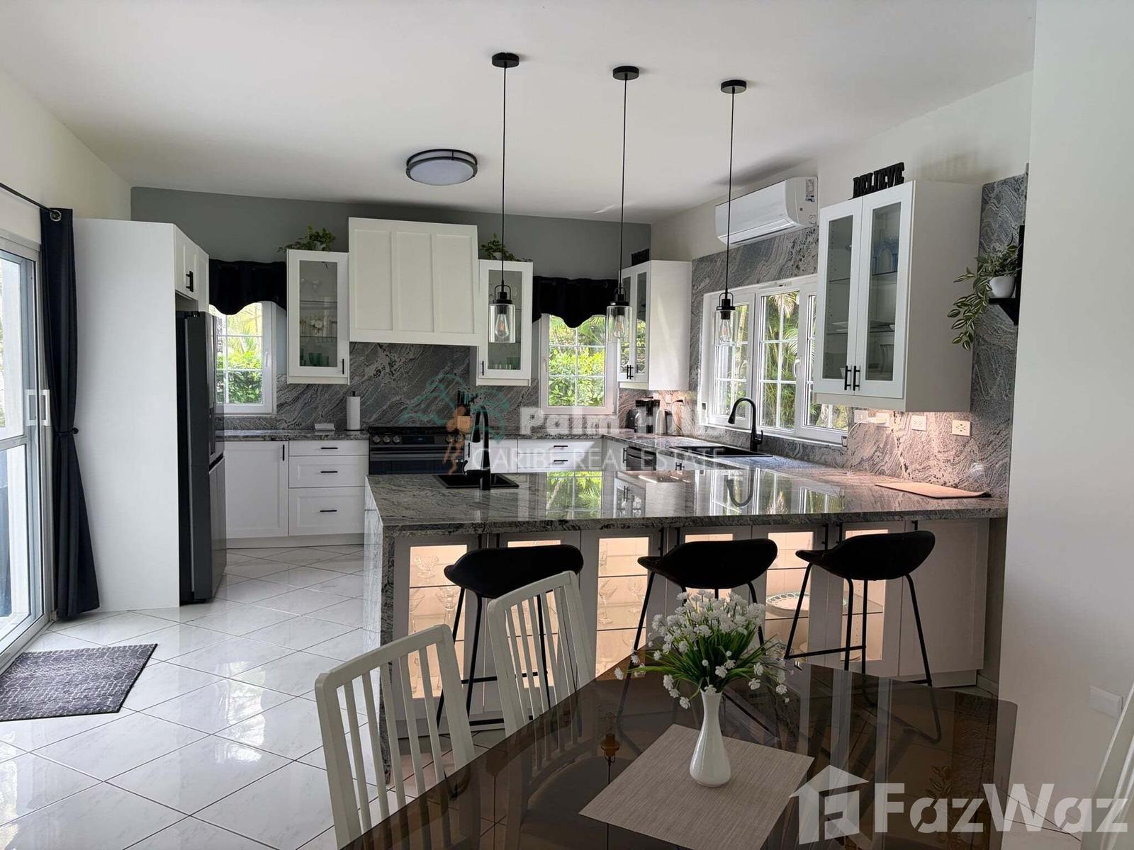 4-bedroom villa in Sosua with ocean views and guest studio — photo 4