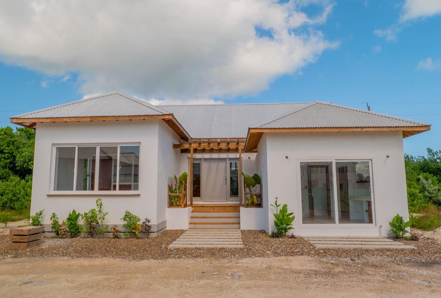 5 Bedroom Villa in Mahogany Bay Village Belize — photo 3