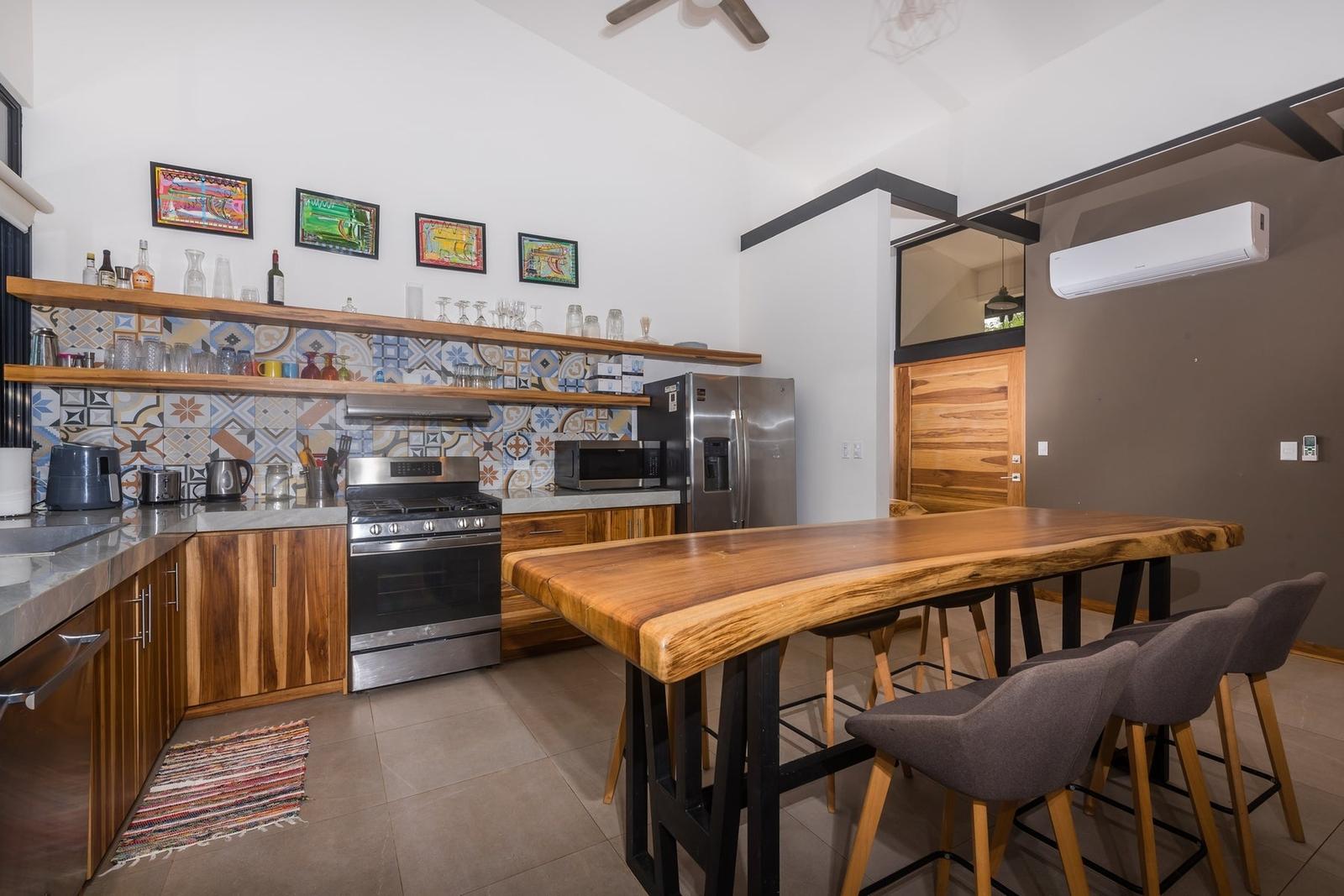 3 Bedroom Home for Sale in Tamarindo Park, Tamarindo — photo 4