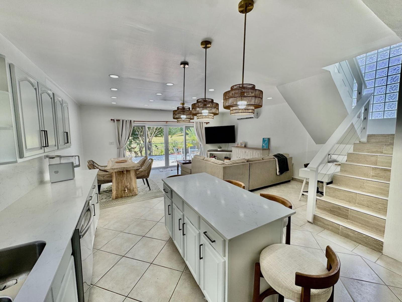 2-bedroom garden villa in The Gardens, Harbour Island, Jolly Harbour — photo 4