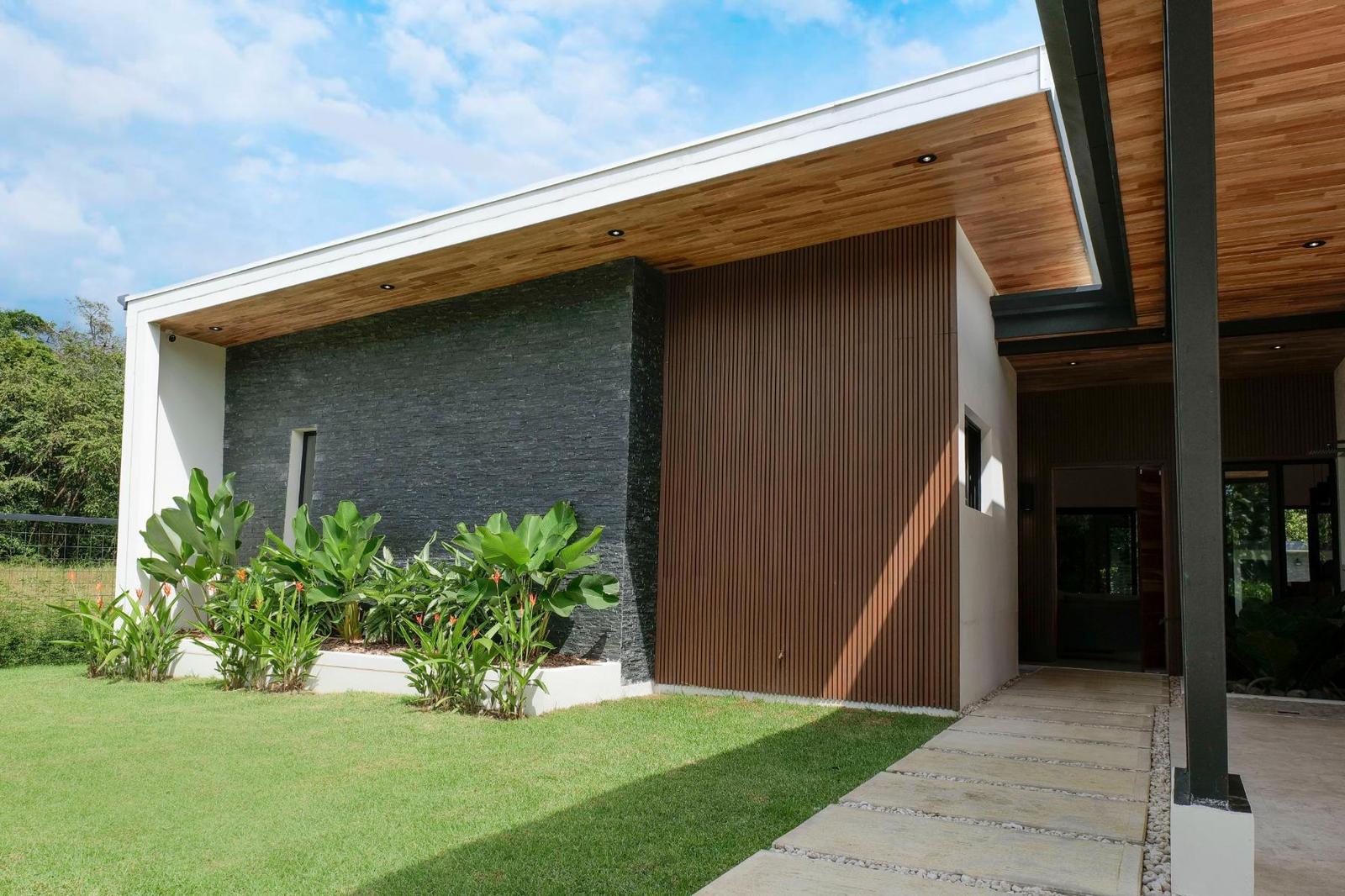 3 Bedroom Villa for Sale, Uvita, Puntarenas, Costa Rica — photo 3
