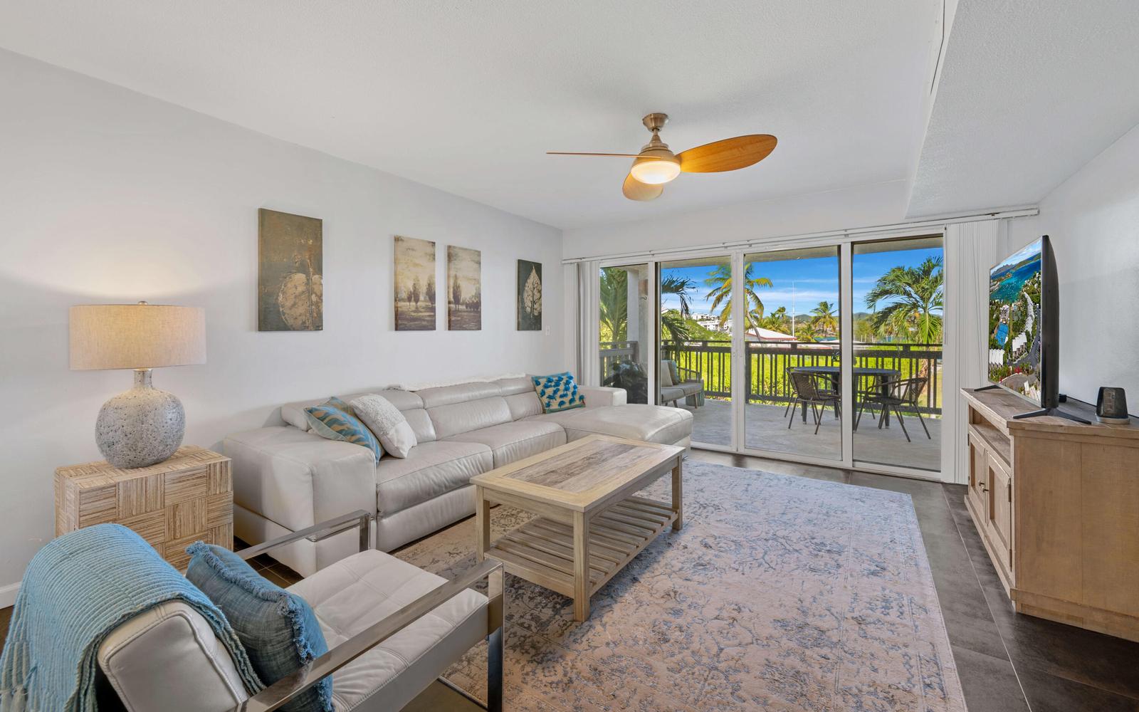 2-bedroom condominium in St. Thomas, Virgin Islands — photo 3