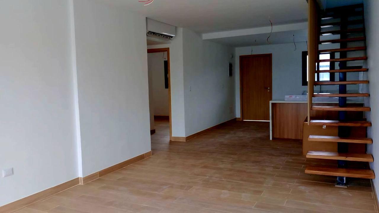 Stunning Penthouse A Short Walk Away From The Beach — photo 2