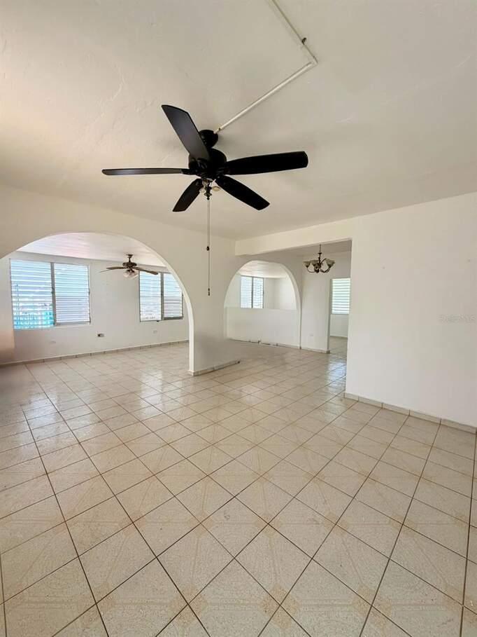 4 Bedroom House for Sale in Aguadilla, PR — photo 5
