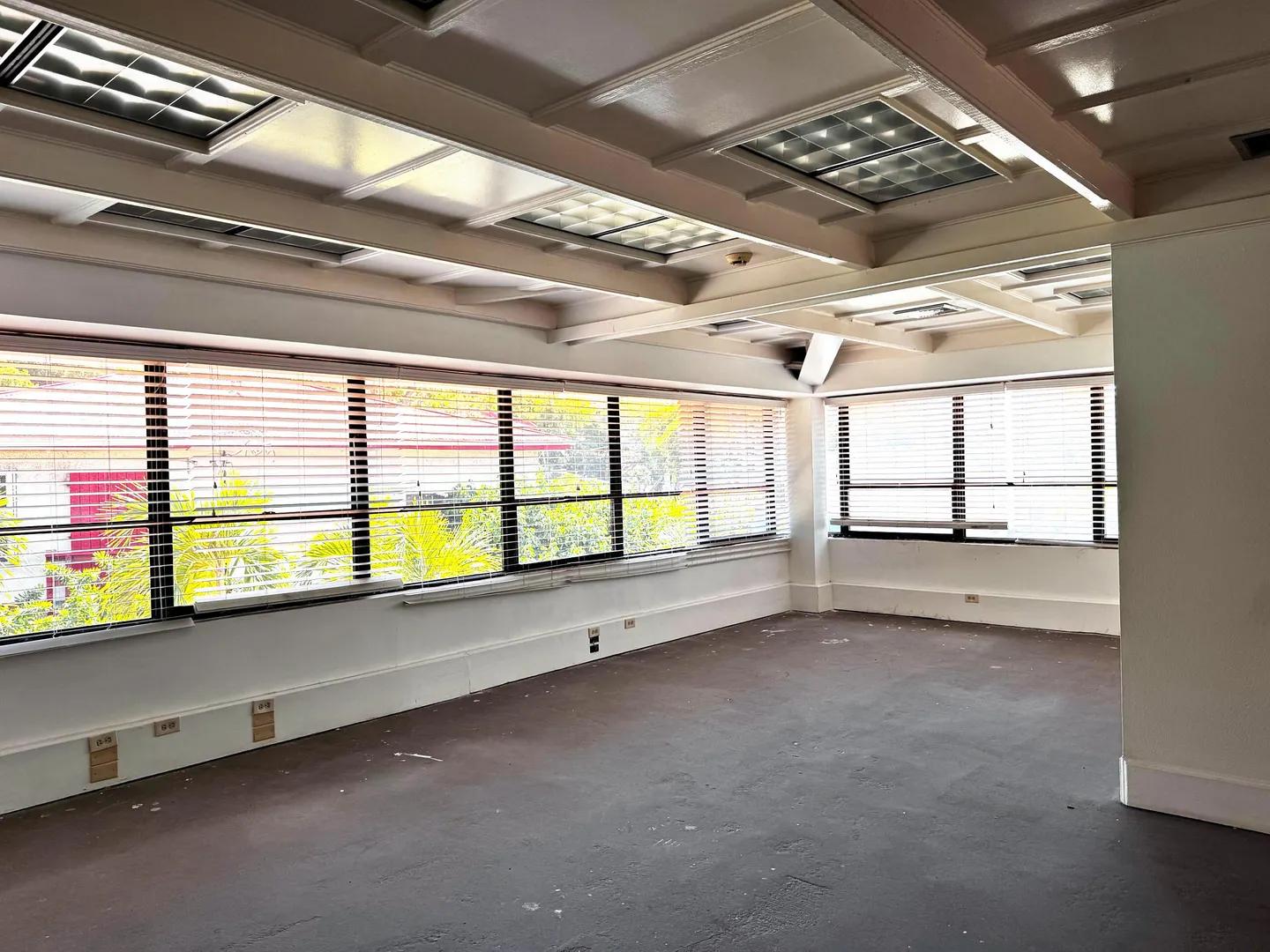 14a Thomas New — photo 5