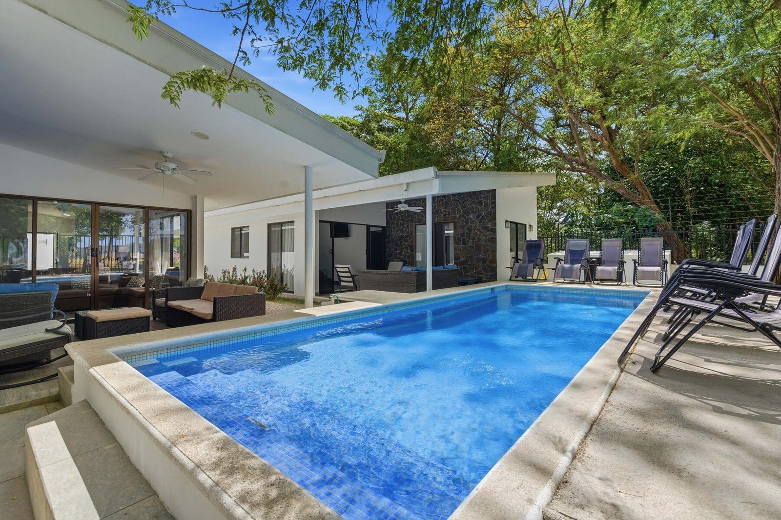 10 Bedroom Oceanfront Home for Sale, Playa Potrero, Flamingo, Guanacaste, Costa Rica — photo 1