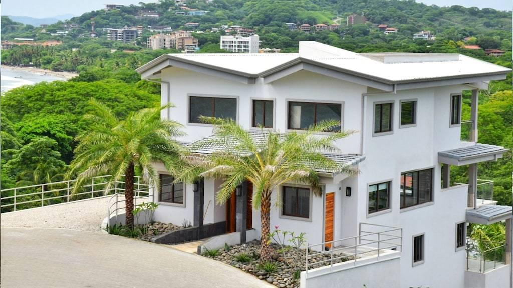 5 Bedroom Ocean-View Home for Sale, San Francisco Point, Playa Langosta, Tamarindo, Guanacaste, Costa Rica — photo 1