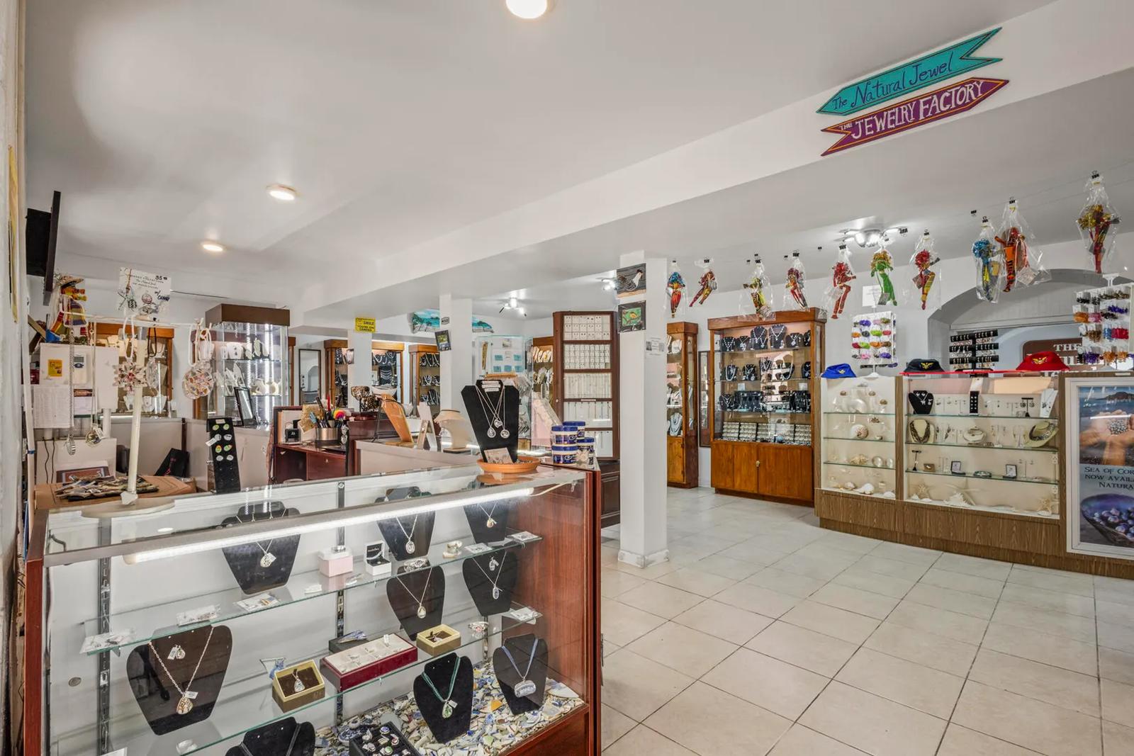 Retail property and jewelry business for sale in Christiansted, St. Croix — photo 5