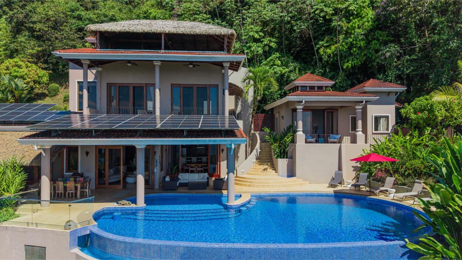 4 Bedroom Luxury Villa for Sale, Dominical, Puntarenas, Costa Rica — photo 3