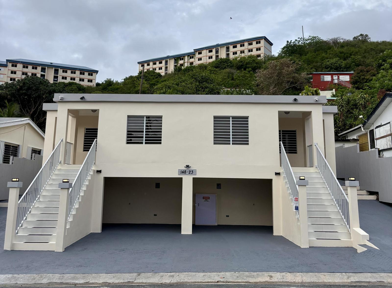 2-bedroom apartment in Anna's Retreat, St. Thomas — photo 1