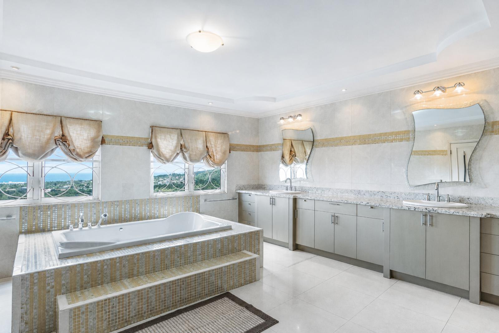 7-bedroom house in Drax Hall, Saint Ann, Jamaica — photo 3