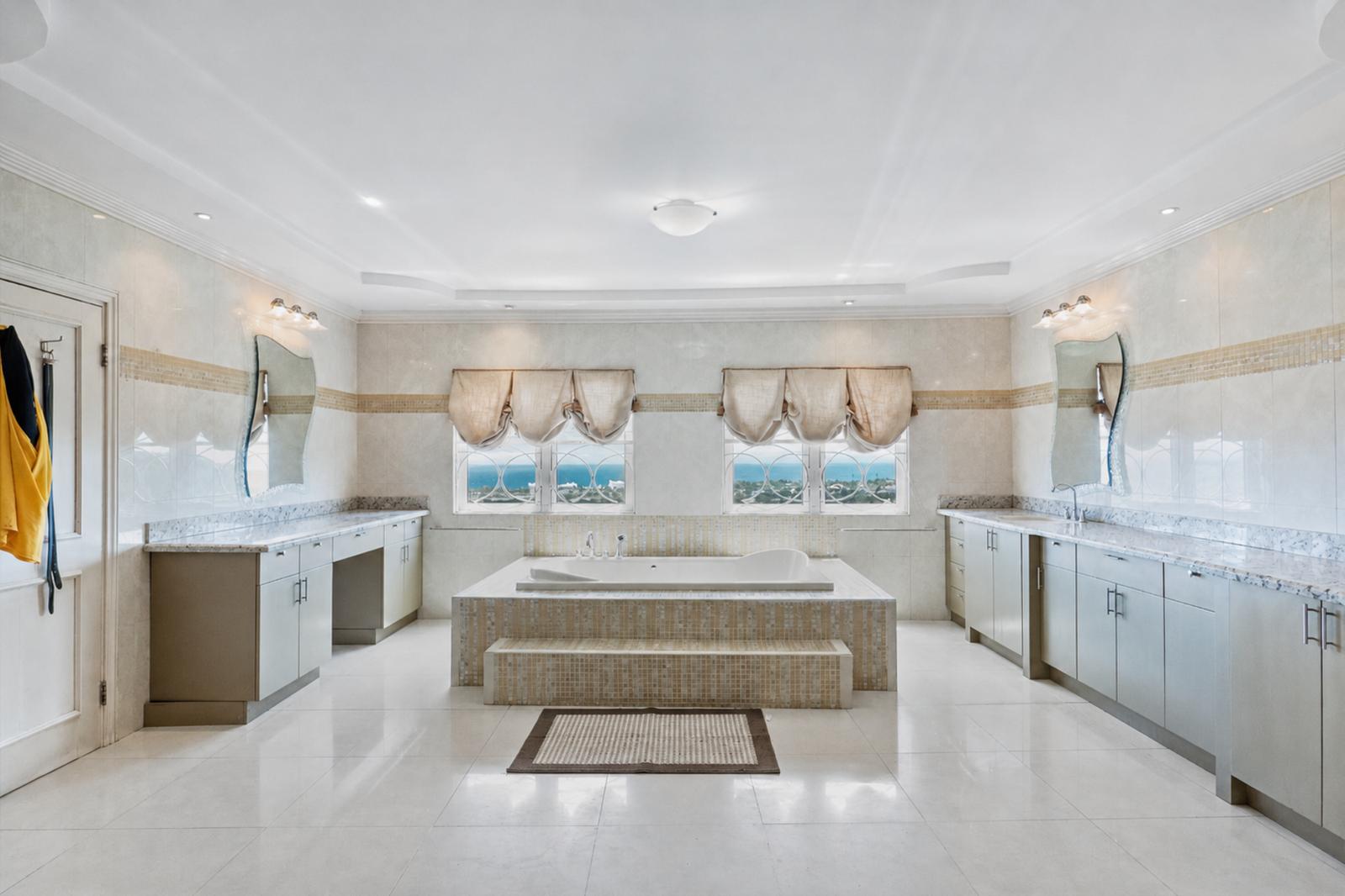 7 Bedroom Luxury Home for Sale, Vista Del Mar, Drax Hall, Saint Ann, Jamaica — photo 4