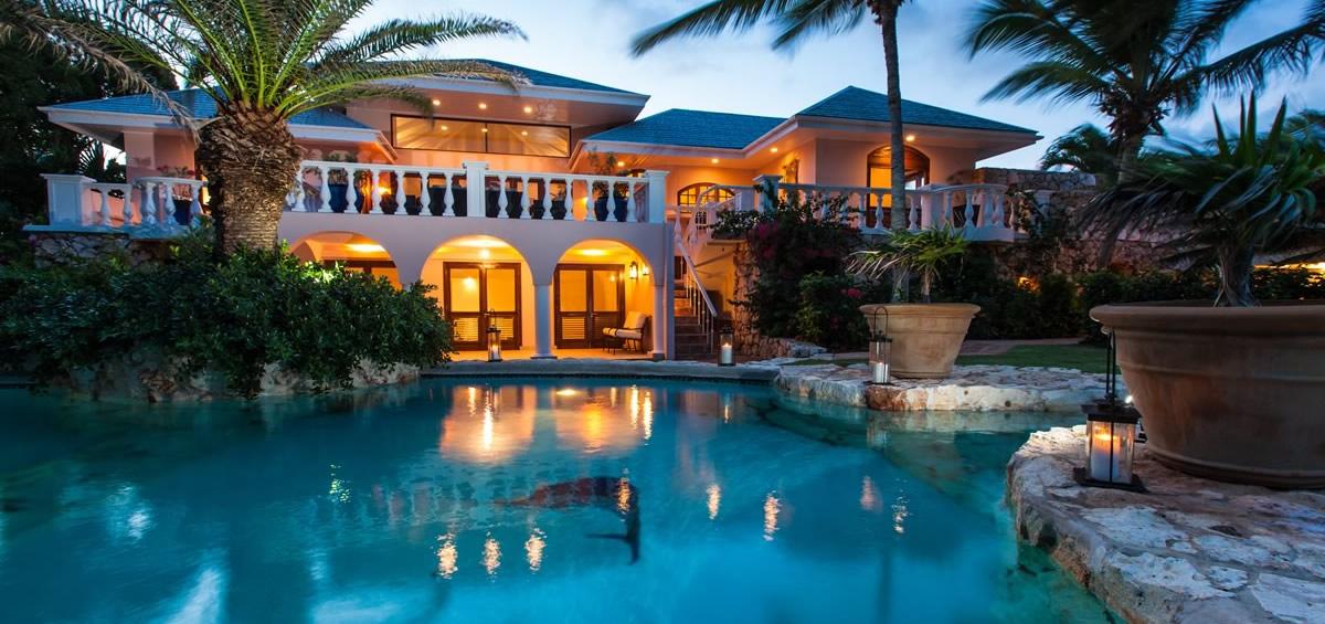 9 Bedroom Ultra-Luxury Beachfront Home for Sale, Little Harbour, Anguilla — photo 4