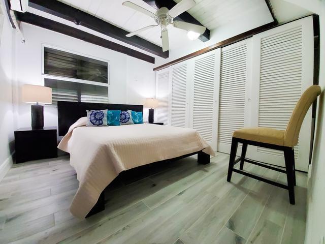 1-bedroom apartment in WEST BAY STREET, Nassau — photo 5