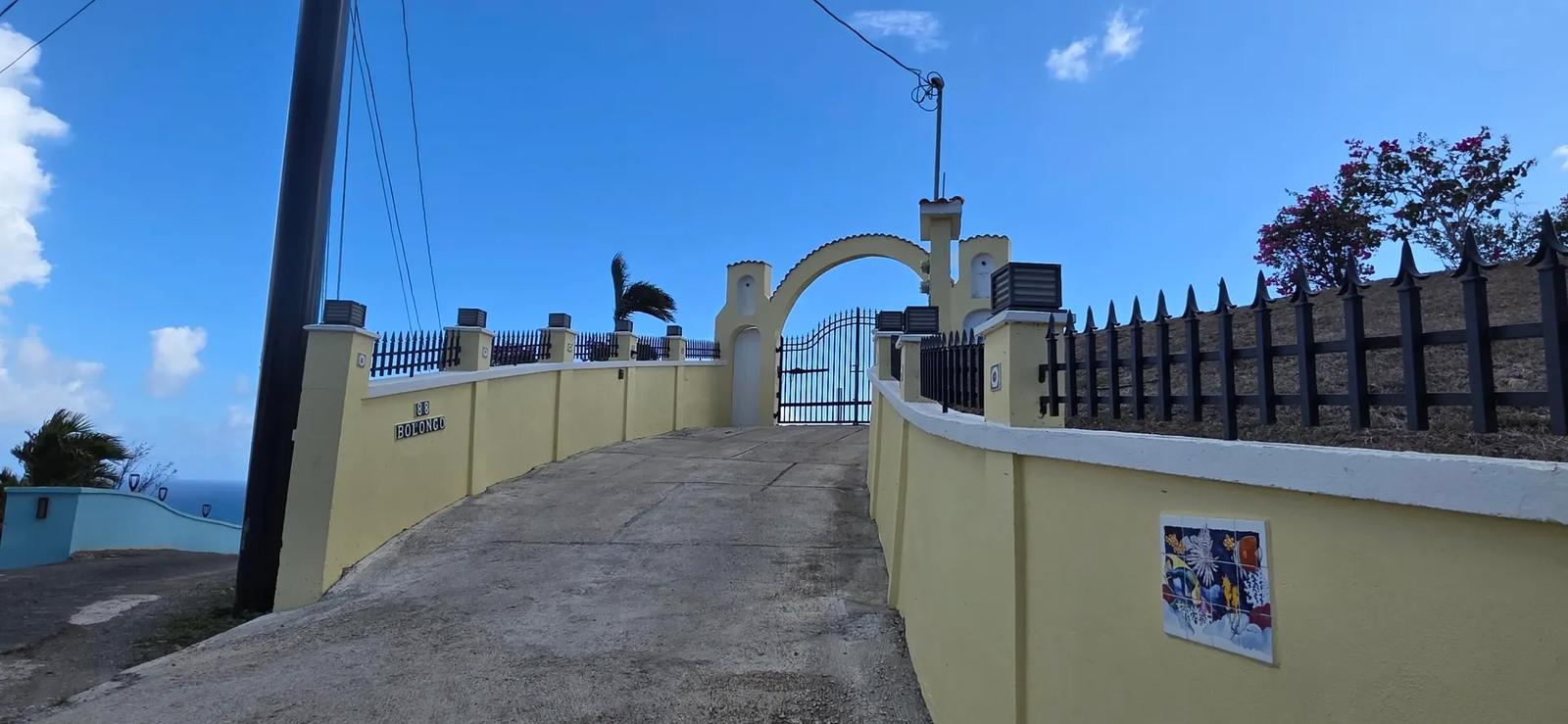 1 BR Ocean View Apartment in US Virgin Islands — photo 4